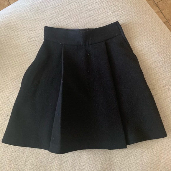 New authentic miu miu skirt size 40